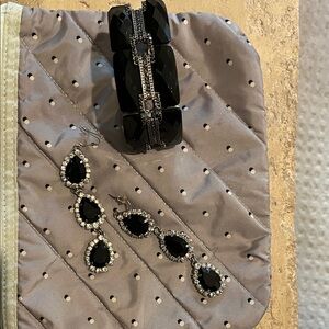 Elegant Black Jewelry Set